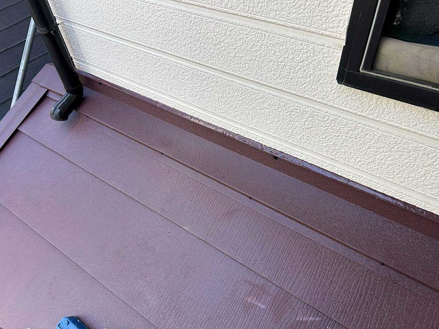 雨仕舞い板金の様子